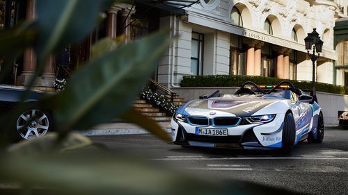 Cell2 - BMW i8